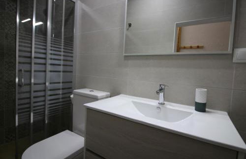 GRIFEU 4 - Apartamento situado muy cerca de la playa de Cap Ras, para 4 personas - ES-228-194 - Foto 12