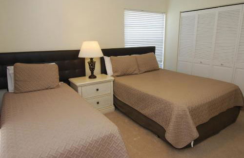 Villa Marco Island - Photo 59