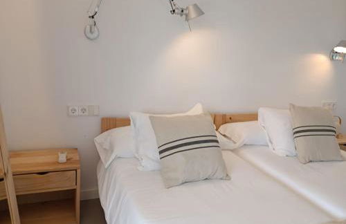 Bini Moxonia Villa de lujo con Vistas al mar, piscina, barbacoa Espectacular Jardín - Foto 36