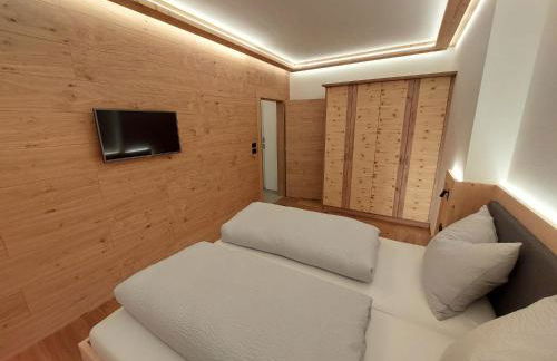 Dolomiten Home - Photo 17