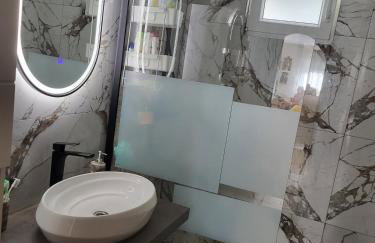 Prostrani apartman Moona - blizu centra grada sa pogledom na more i garazom - Photo 22