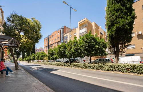 Ronda Suites junto estación tren y hospitales - Foto 19