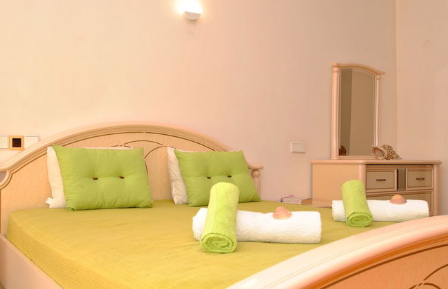 Villa Nespereira - Photo 6