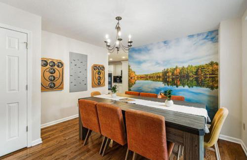 LKJ - Lakefront Home, Hot tub, Fire Pit, Games and Movie Room! - Foto 51