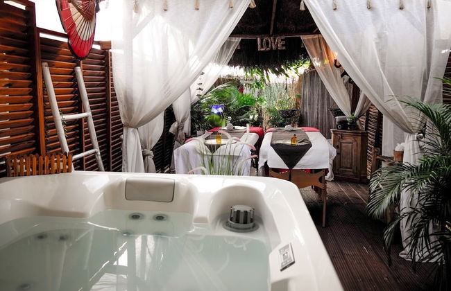 Aqua Zen Spa Lodge Tiki Hut - Foto 5