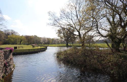 Coach House - Photo 37