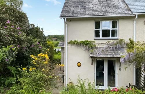 Lower Axford Cottage - Photo 1