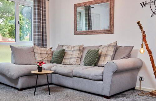 Cosy 2 bedroom flat, with parking & garden - Foto 14