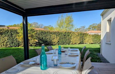 Les Merisiers - Maison moderne avec jardin - Foto 9