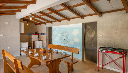 Three-Bedroom Holiday Home 0 In Zminj - Foto 3