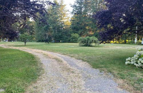 Riverfront Getaway on the Wild and Scenic - Foto 39