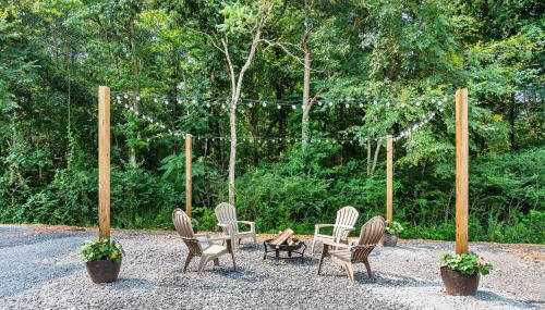 Luxury Tiny House Mins to Lake, Downtown Guntersville Boat Parking - Foto 3, Garden