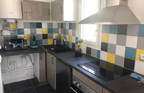 studio vue sur le Port saint Goustan classé 3 étoiles! - Foto 5