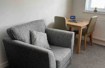 Whole House Modern Detached 2 Bedroom Coach House in Spalding - Foto 17