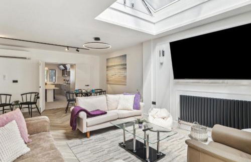 Spacious 6 Bedroom Luxury Home Sleeps 14 Royal Manor 57 - Foto 2