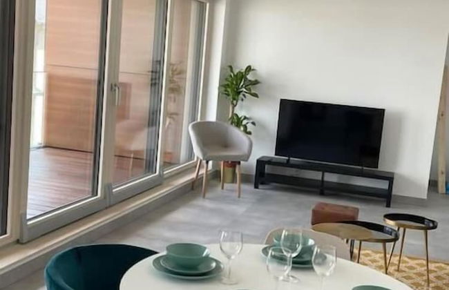 1 bedroom in Center-Terrace & Parking - Photo 12