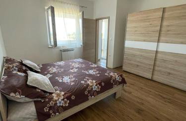 Apartman Varea - Photo 11