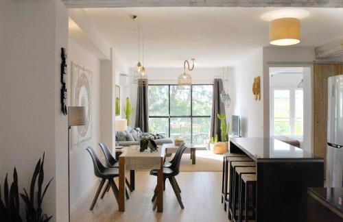 THE BOHO-CHIC OASIS, lovely city center apartment - Photo 10