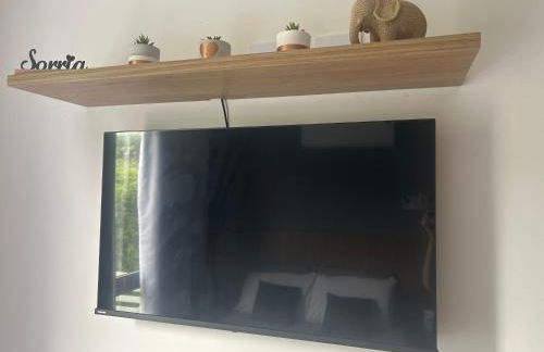 Uni Home 405 - COM ESTACIONAMENTO GRATUITO - Studio moderno e novo perto do MAC - Boa Viagem - Foto 2