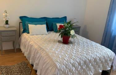 Belle Maison avec jardin RDC T3 de 70m2 Vacances ou cure thermale Rochefort - Foto 13