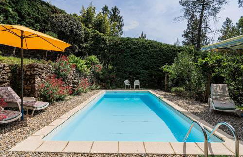 Serene Holiday Home in Les Salelles With Swimming Pool - Foto 4