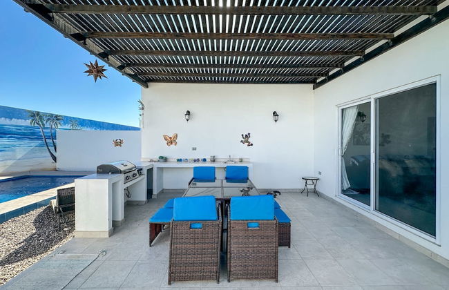 Modern 3BR Family Escape - Foto 17