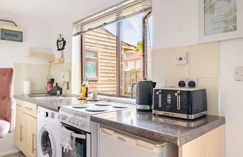Thorpe Park Studio - Detached Stay & Free Gated Parking - Foto 6