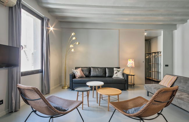 My Address in Plaza Real - Photo 27