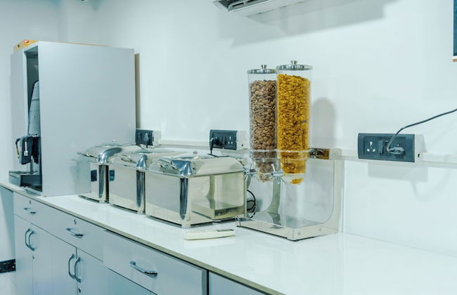 BedChambers Serviced Apartment, Golf Course, Gurgaon - Photo 38