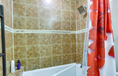 Clarksburg Getaway Near DC and Baltimore Sights! - Photo 14