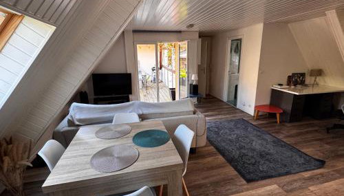 Joli 2 pièces, avec climatisation et grande terrasse, vue sur les toits, zone piétonne - Foto 2