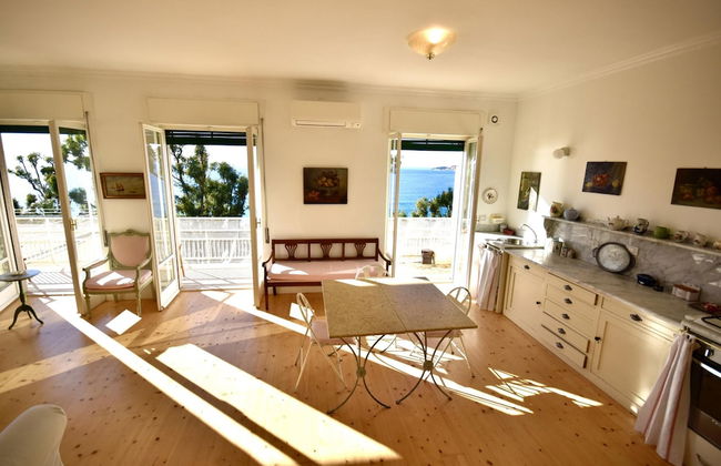 Panorama Apartment in Ospedaletti by Wonderful Italy - Foto 4