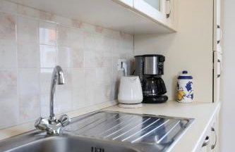 Villa Ena with Pool & Jacuzzi - Photo 30