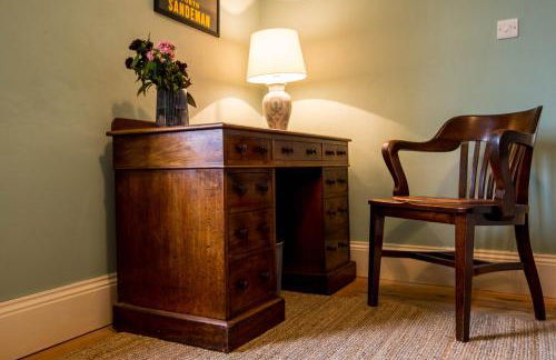 Gwalia House - A Luxurious Townhouse in the Heart of Laugharne - Photo 14