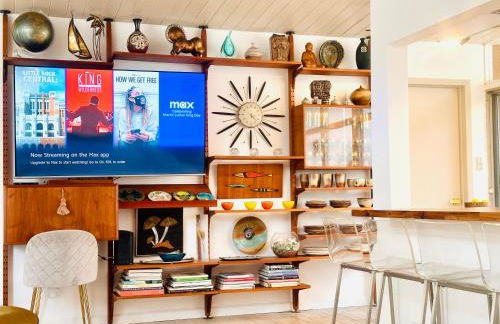 LOOK and BOOK! Midcentury Modern Home near Beach! - Photo 23