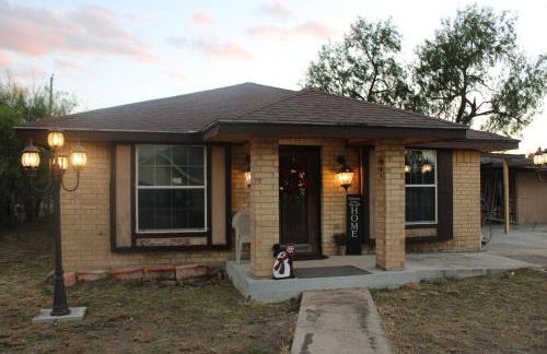 Spacious 4BR 3Baths Near Airport and La Plaza Mall - Foto 21