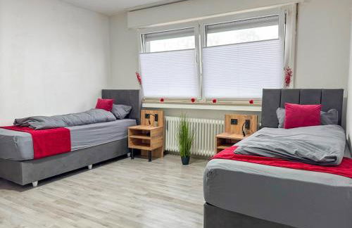 Serviceroom24 - Apartment 3 in Gladbeck WLAN - Smart-TV - 24-7 Check-in und Küche - Foto 8