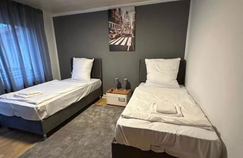 bee Apartment: Ideal für Gruppen & Monteure - Photo 1