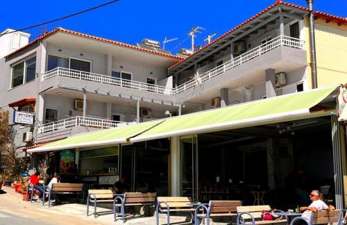 En Plo Studios & Apartments - Photo 4