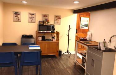 Sweet Beech St Retreat-Basement Apt - Photo 2