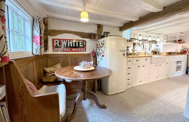 Grade II Listed Quaint Cottage in Berkswell - Foto 6