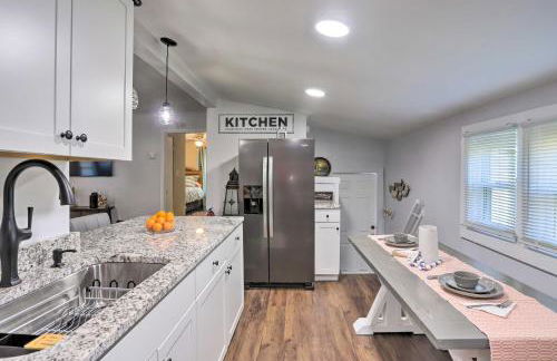 Lorain Lake Cottage Less Than 1 Mi to Lake Erie Fun! - Foto 13