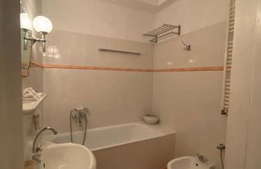 Jeleńczówka Alte Dorfschule - Foto 17