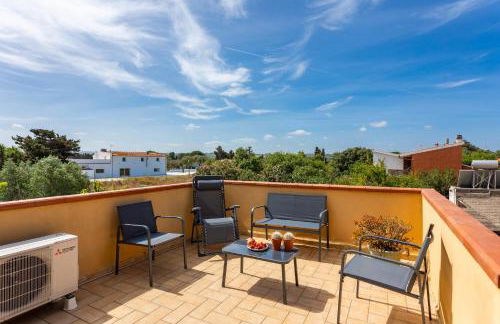 Long Green House - Photo 2