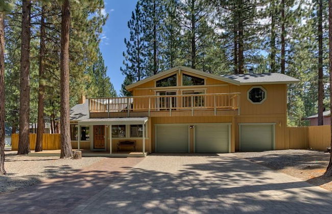 3042 Sierra Blvd. - Foto 1