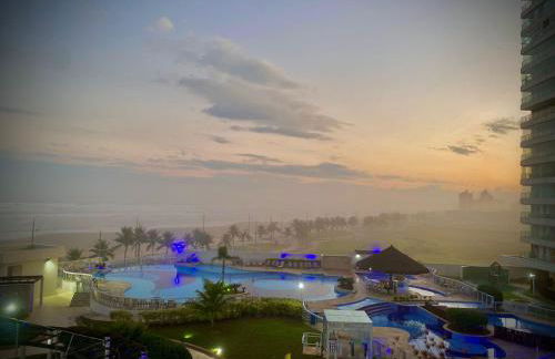 Ap.Frente para o mar Pé na areia c/ Var. Goumert Condominio Costa do Sol - Foto 29