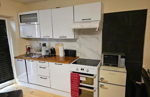 Umbrella Properties Private Apartment Birmingham - Photo 56