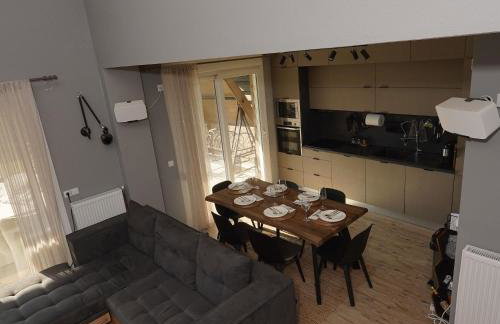 Villa ELi - Luxury Nature Getaway - Strategically located for Beach Exploration - Onsite Power for Electric Vehicle - Foto 27