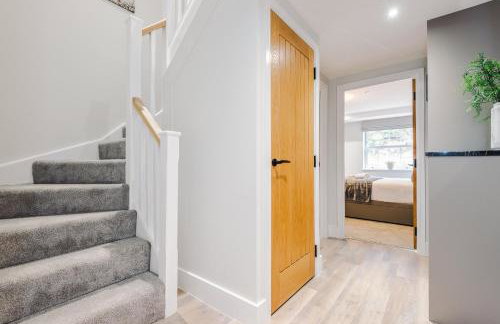 No.44 - Deluxe 2-Bedroom Duplex with Balcony - Foto 11