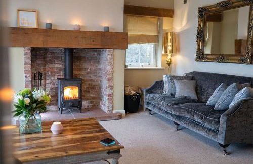 Orchard House, Castle Carrock, luxurious, characterful cottage with hot tub and countryside views - Foto 6
